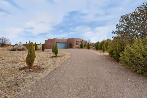 Tiny photo for 1 Duende Rd, Santa Fe, NM 87508 (MLS # 202600870)