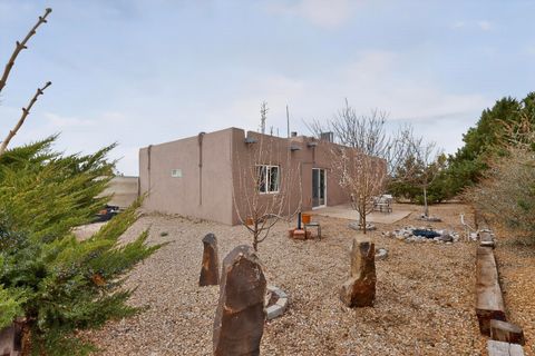 Tiny photo for 1 Duende Rd, Santa Fe, NM 87508 (MLS # 202600870)
