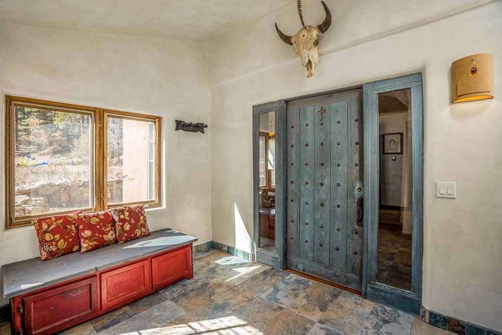 287 Dalton Canyon, Pecos, New Mexico image 20