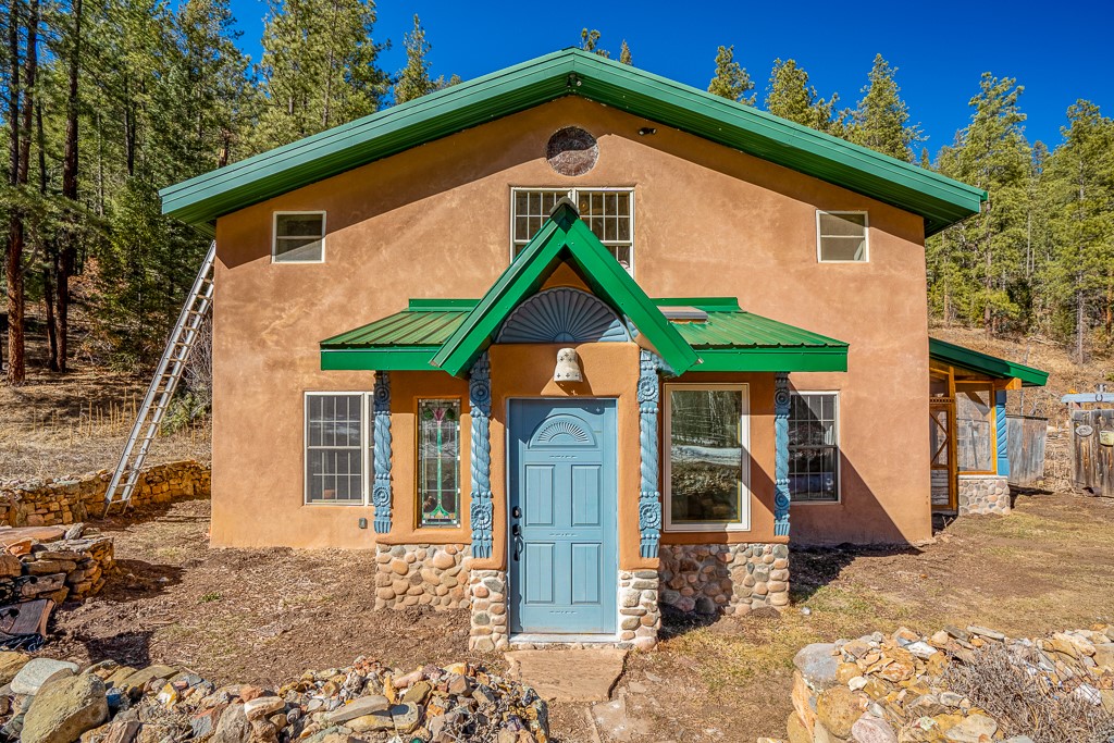 287 Dalton Canyon, Pecos, New Mexico image 3