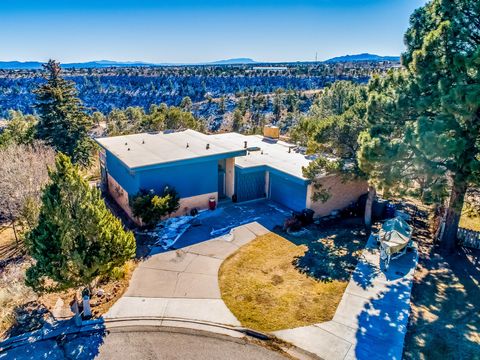 Homes For Sale - 253 San Juan Street<br/> Los Alamos County, Los Alamos, NM 87544