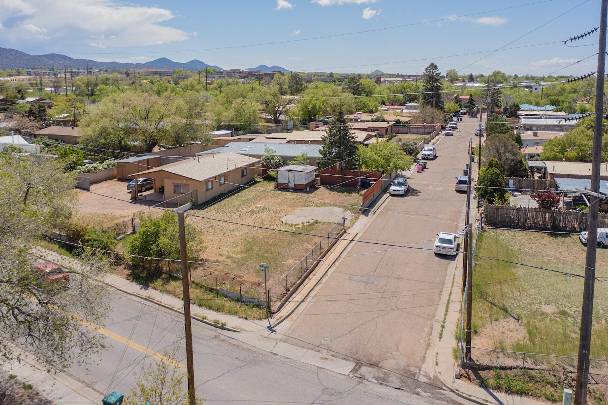713 Camino Santa Ana, Santa Fe, New Mexico image 6