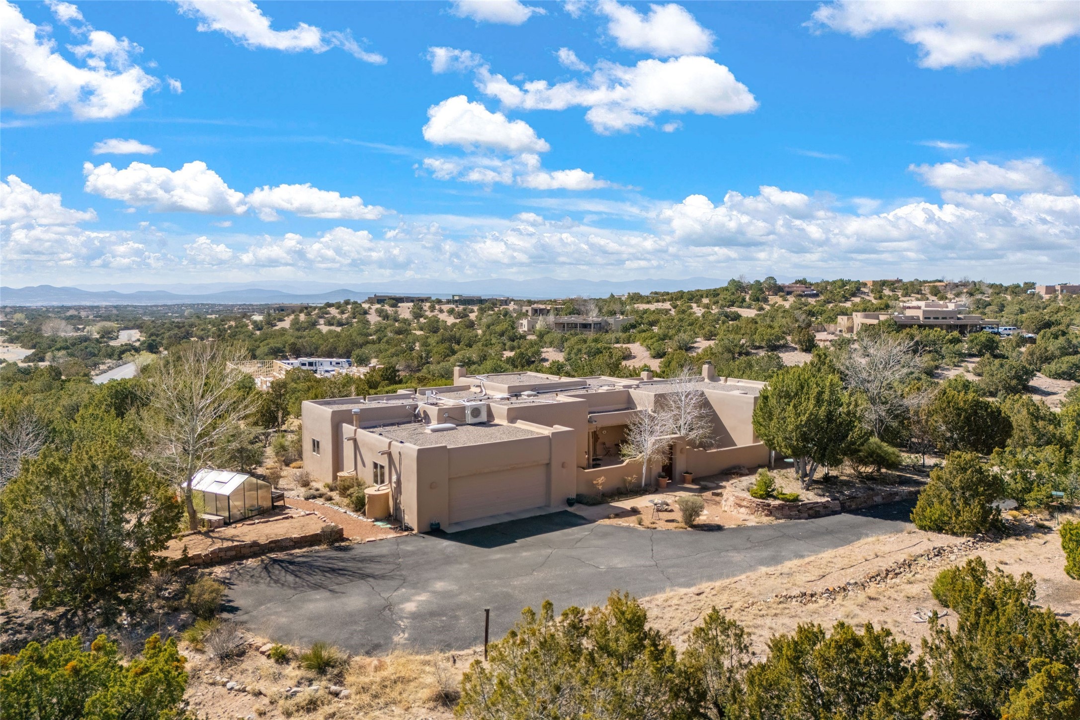 32 Paseo Del Coyote, Santa Fe, New Mexico image 39