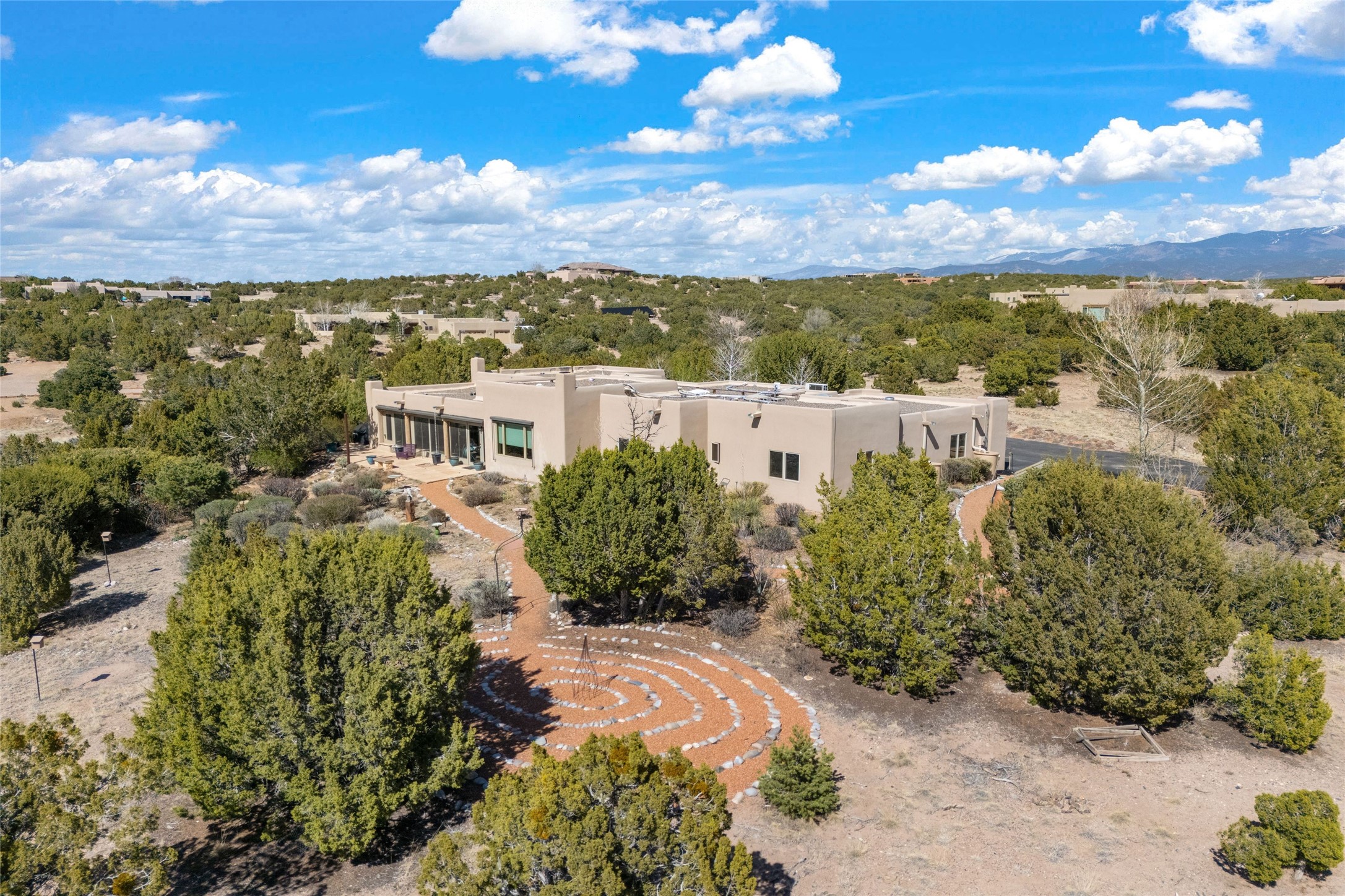 32 Paseo Del Coyote, Santa Fe, New Mexico image 37