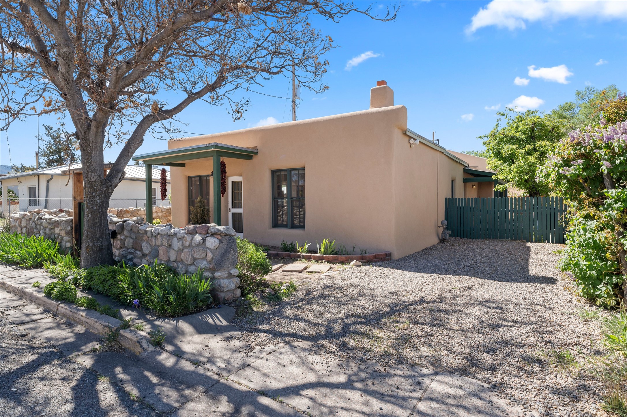 842 W Manhattan Avenue, Santa Fe, New Mexico image 3