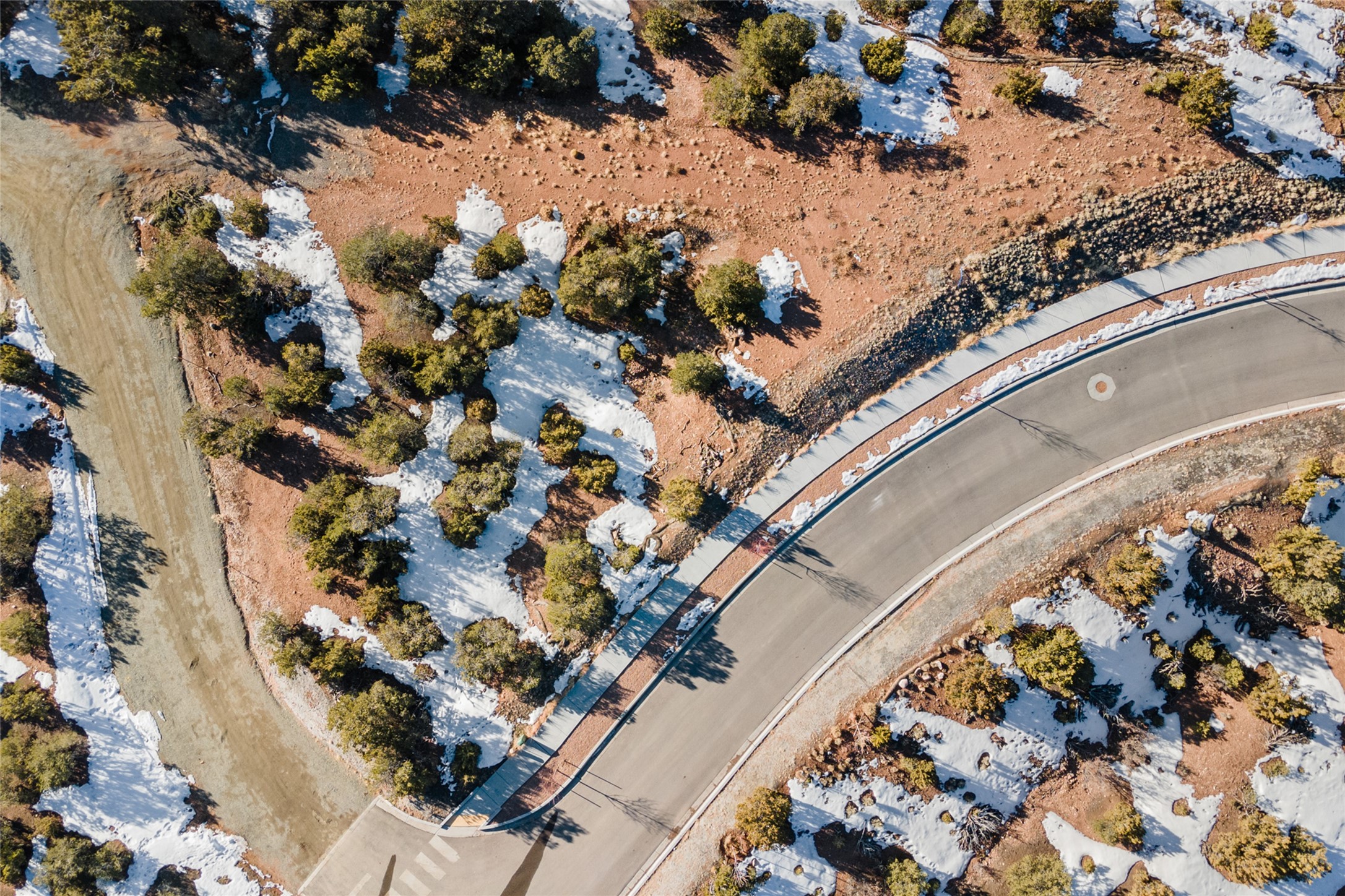 566 Calle Mirasol, Santa Fe, New Mexico image 9