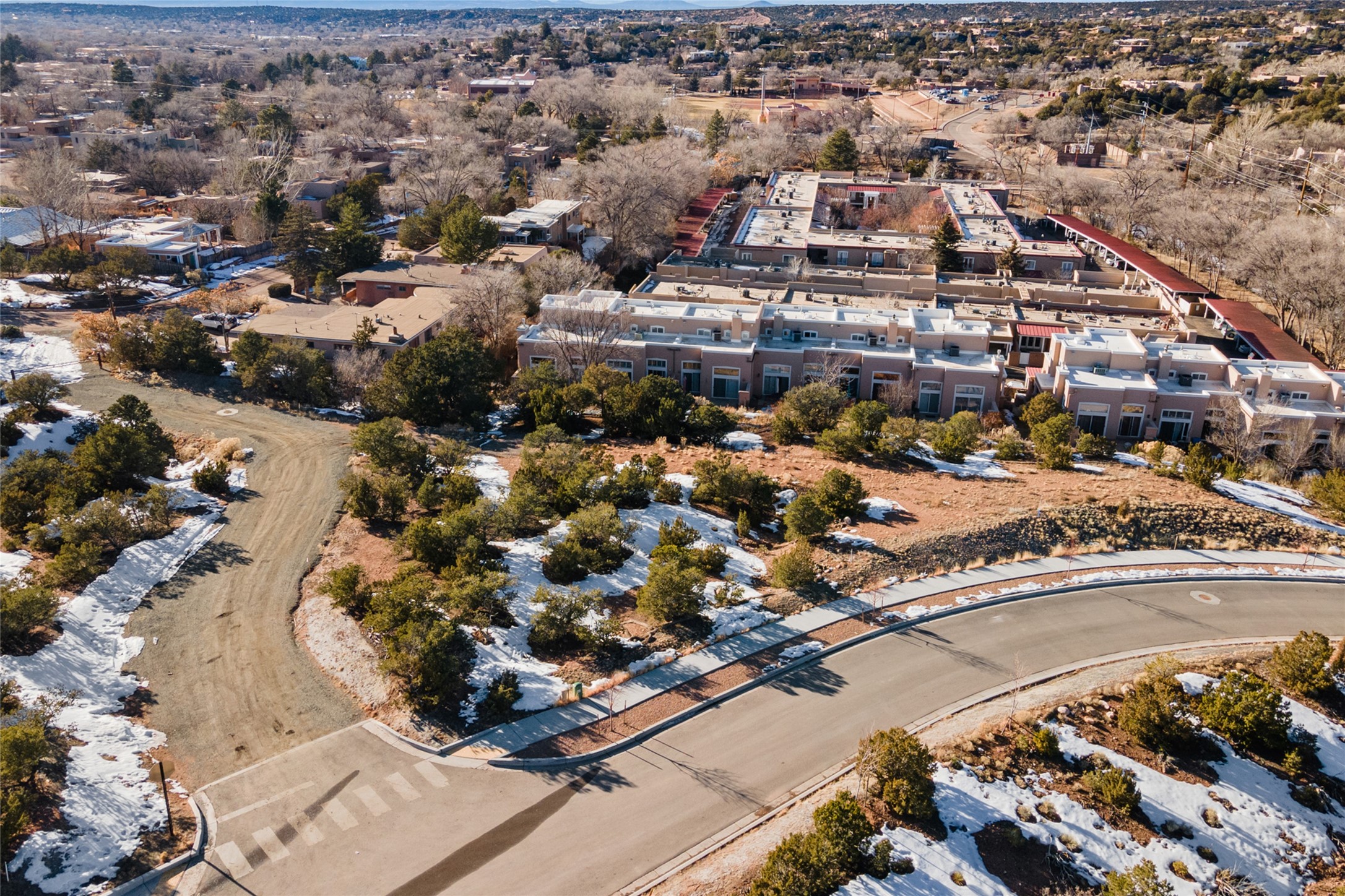 566 Calle Mirasol, Santa Fe, New Mexico image 3