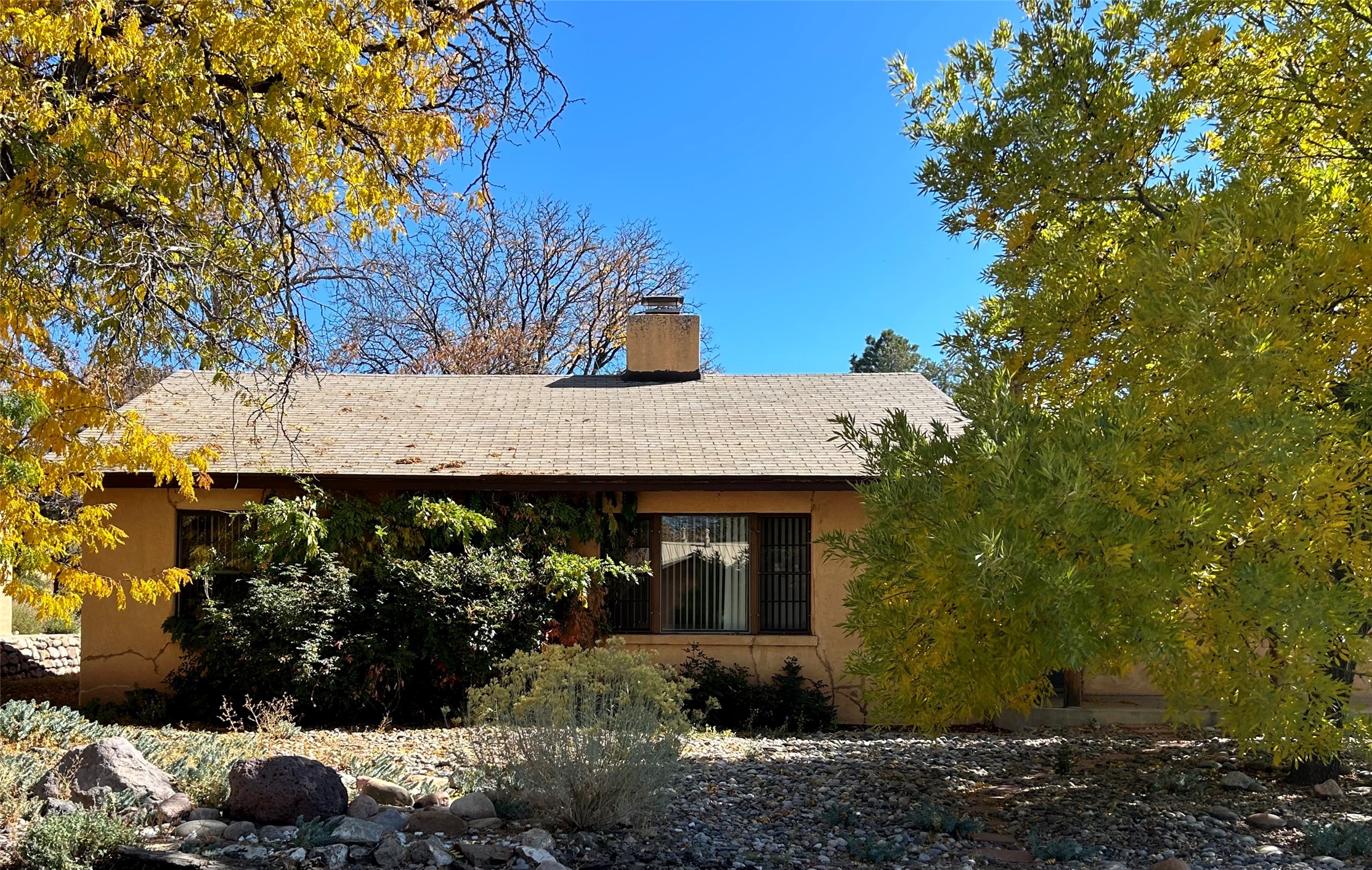 111 Camino Matias, Santa Fe, New Mexico image 1