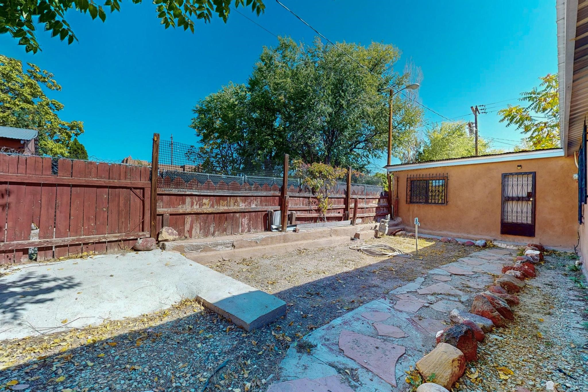 611 W Chamisa St, Espanola, New Mexico image 40