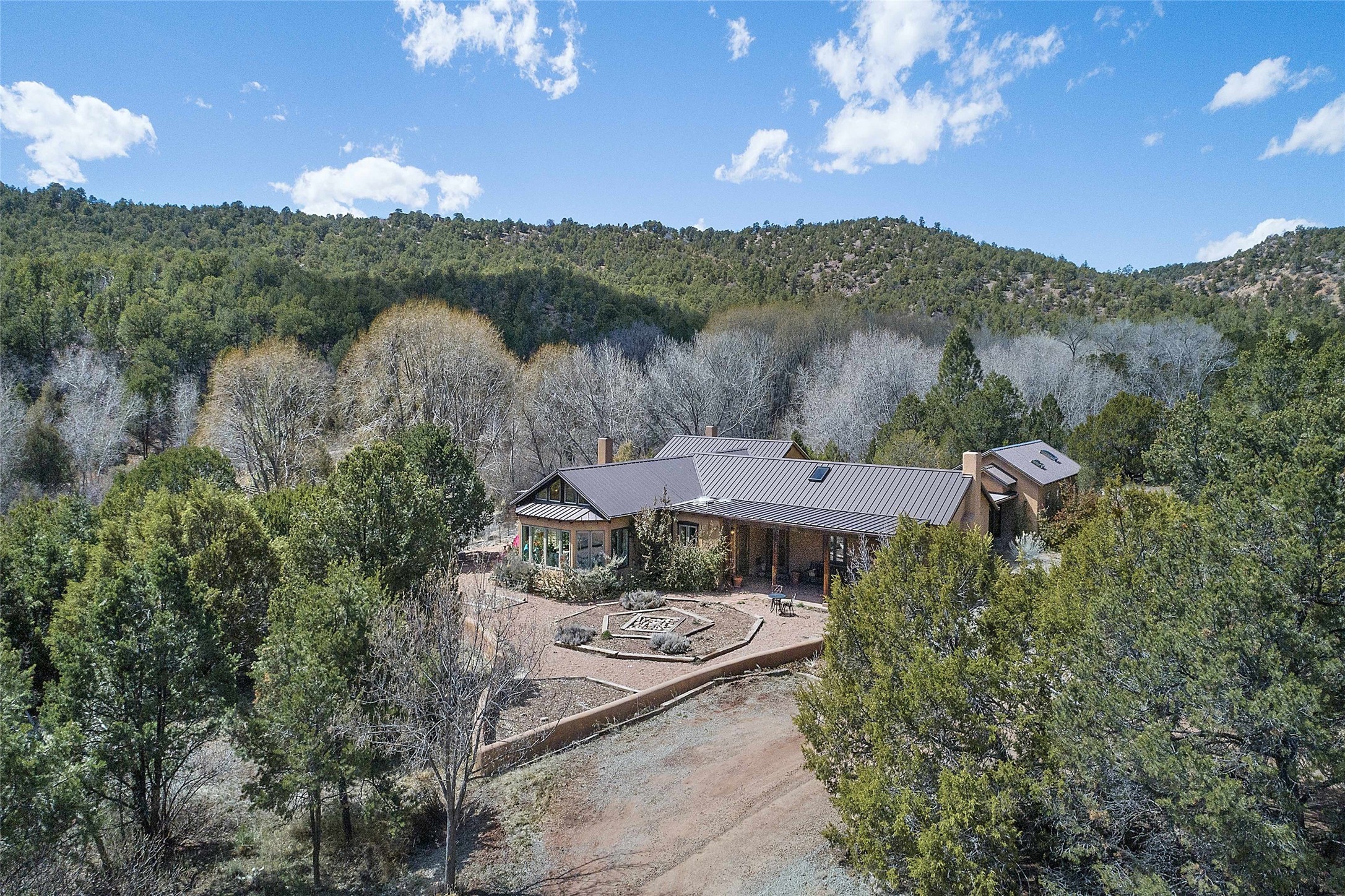 38 Johnsons Ranch Rd, Santa Fe, New Mexico image 7