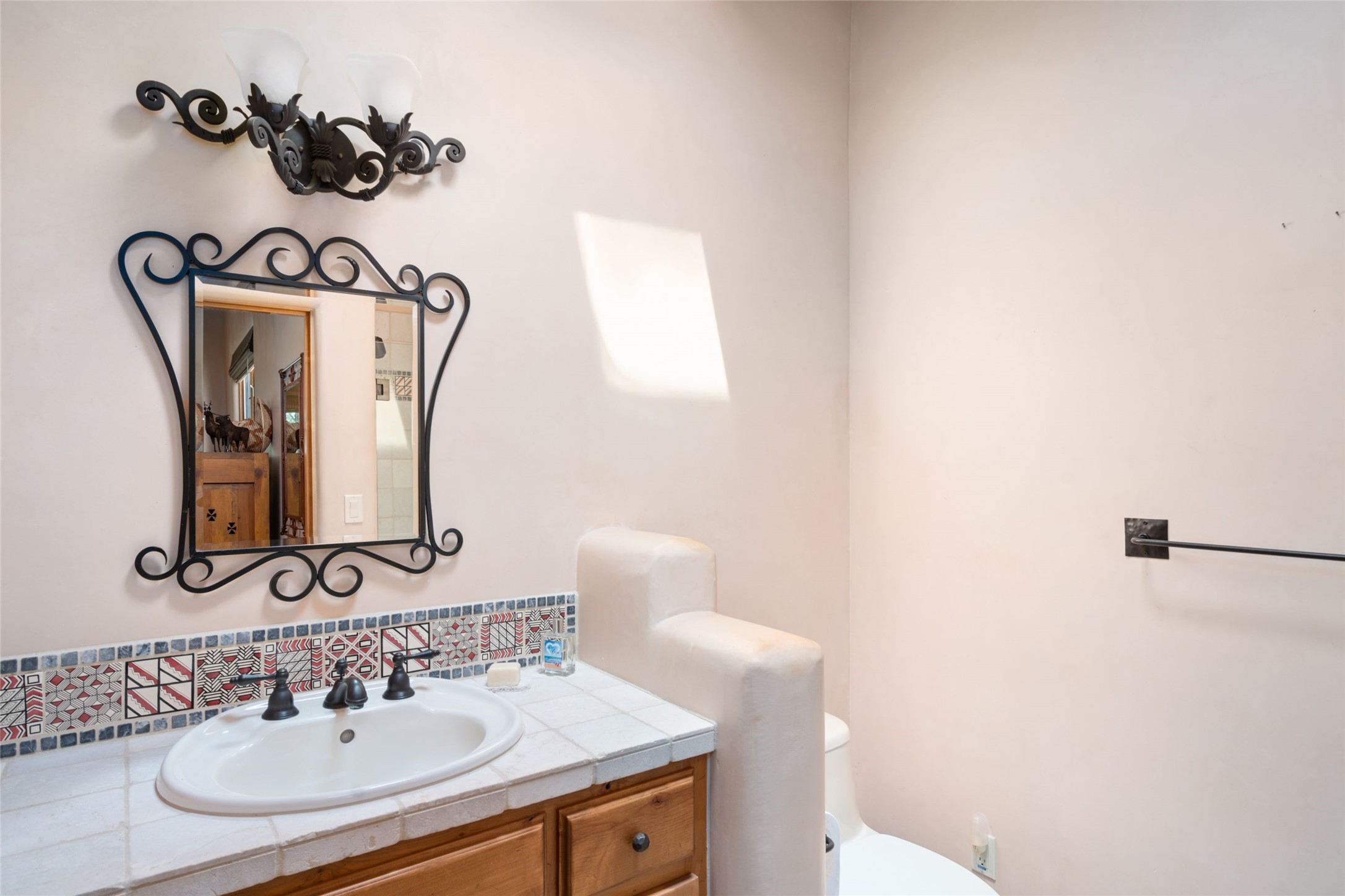 12 Shaman, Santa Fe, New Mexico image 19