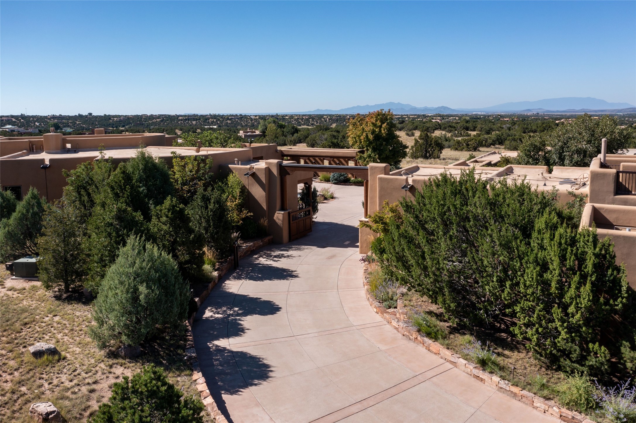 12 Shaman, Santa Fe, New Mexico image 46