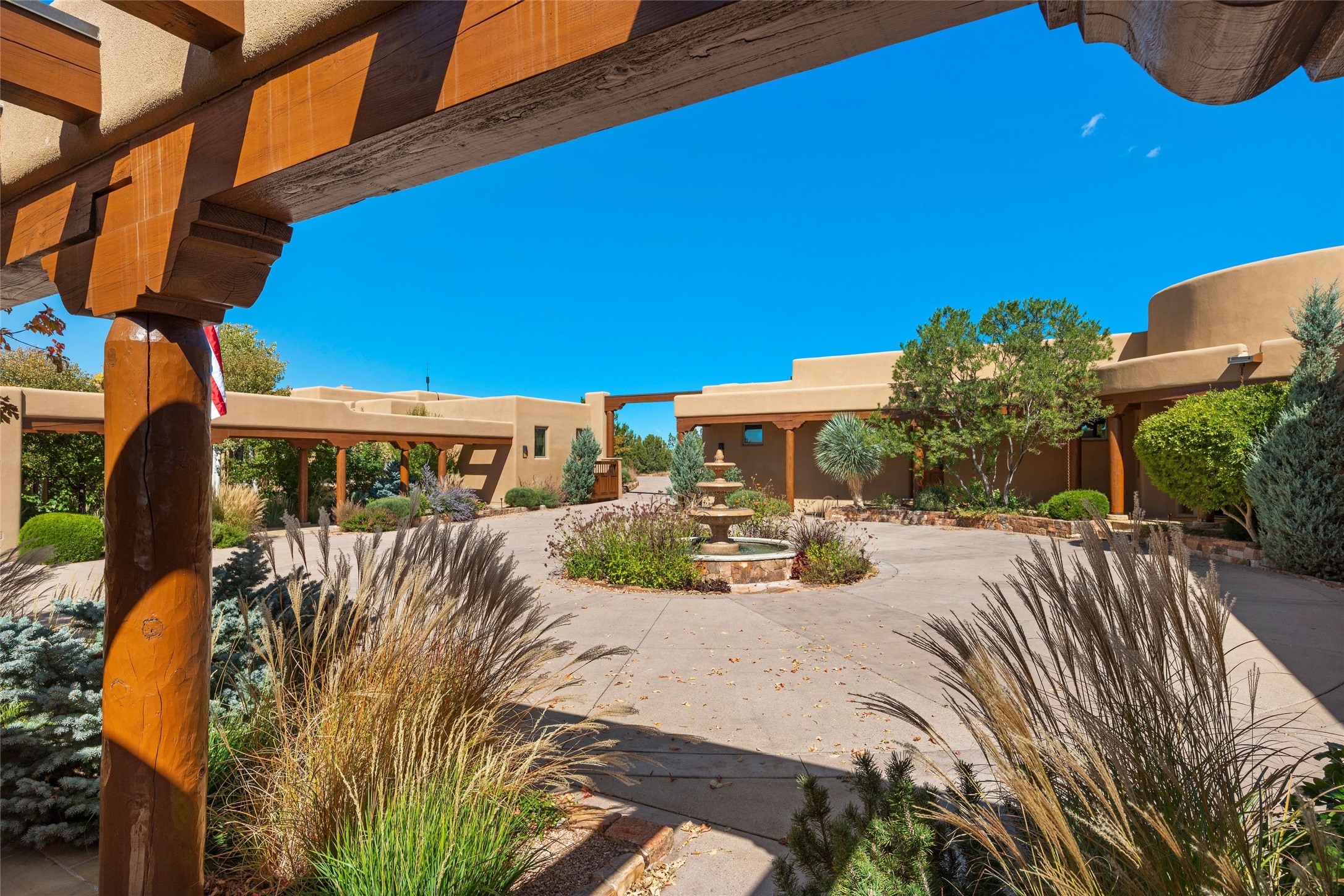 12 Shaman, Santa Fe, New Mexico image 44