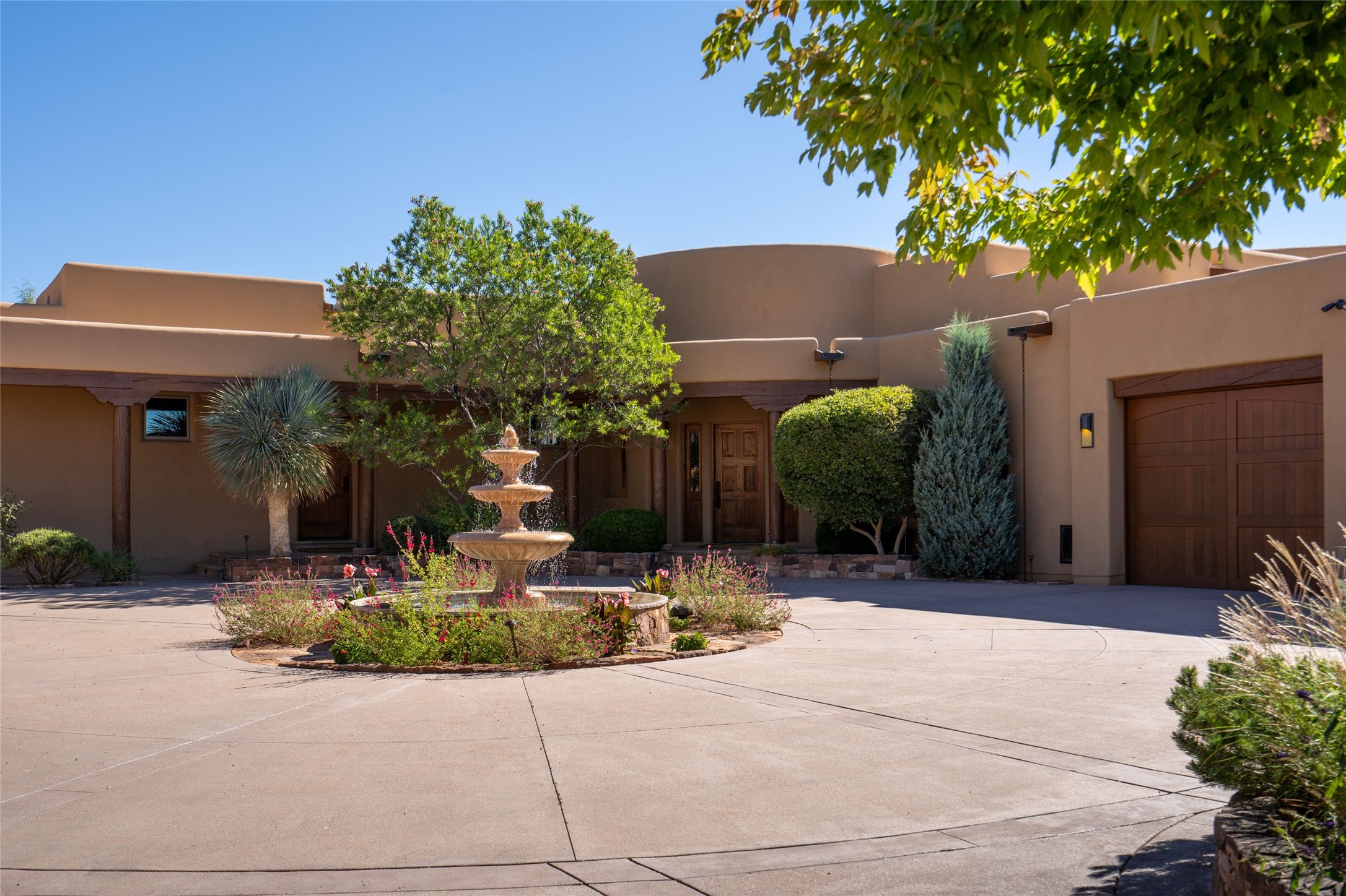 12 Shaman, Santa Fe, New Mexico image 28