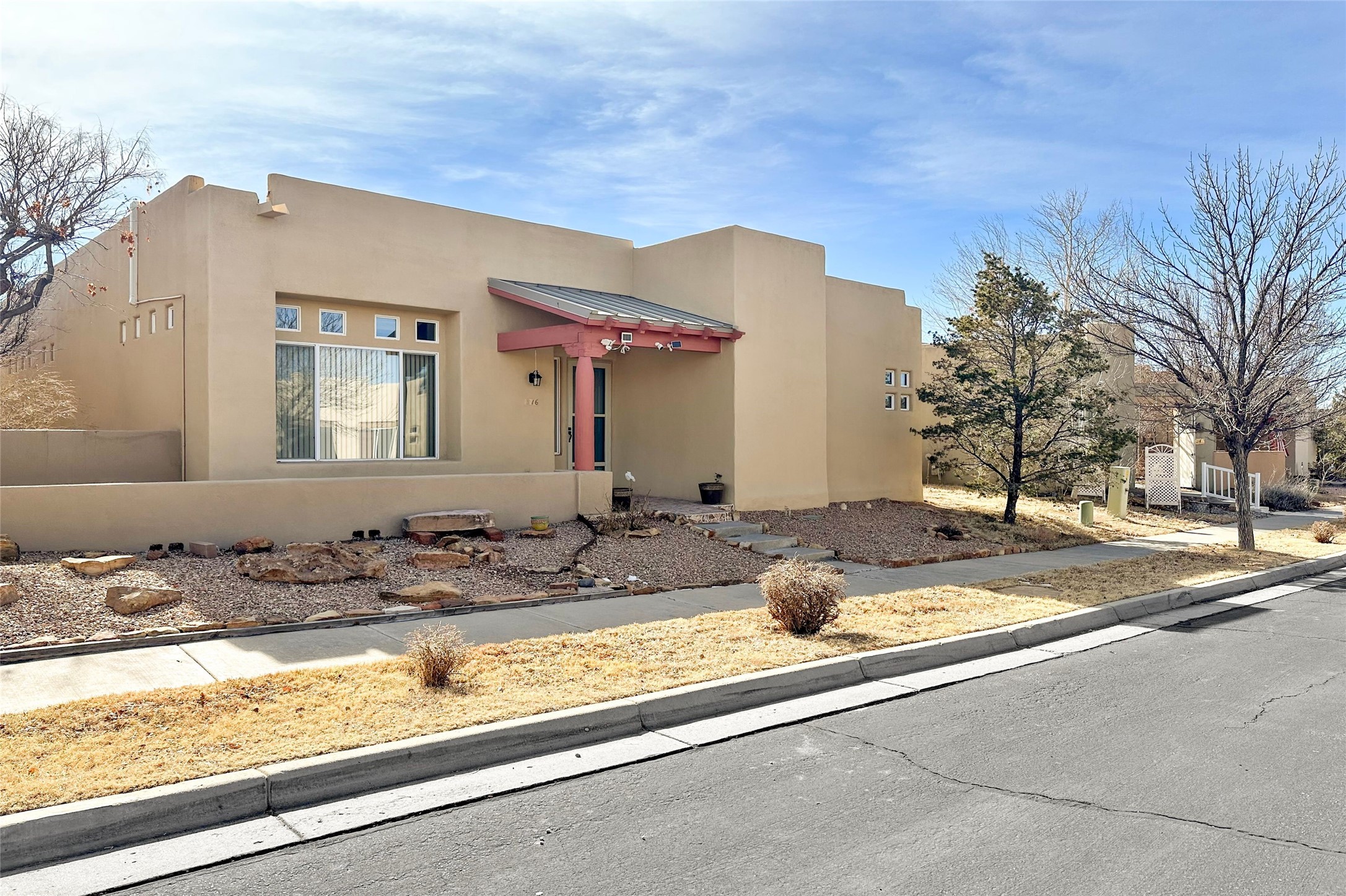 16 Coyote Pass Road, Santa Fe, New Mexico image 1