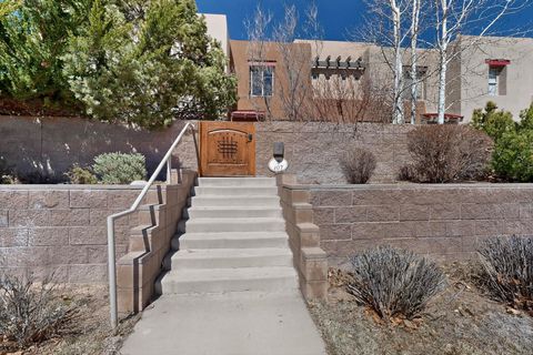 Photo of 107 Johnson Mesa, Santa Fe, NM 87508 (MLS # 202601108)
