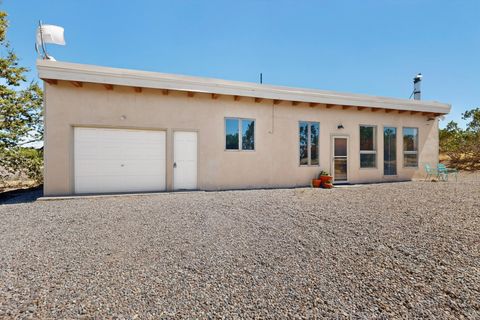 Tiny photo for 3 Gavilan Road, Santa Fe, NM 87508 (MLS # 202602428)