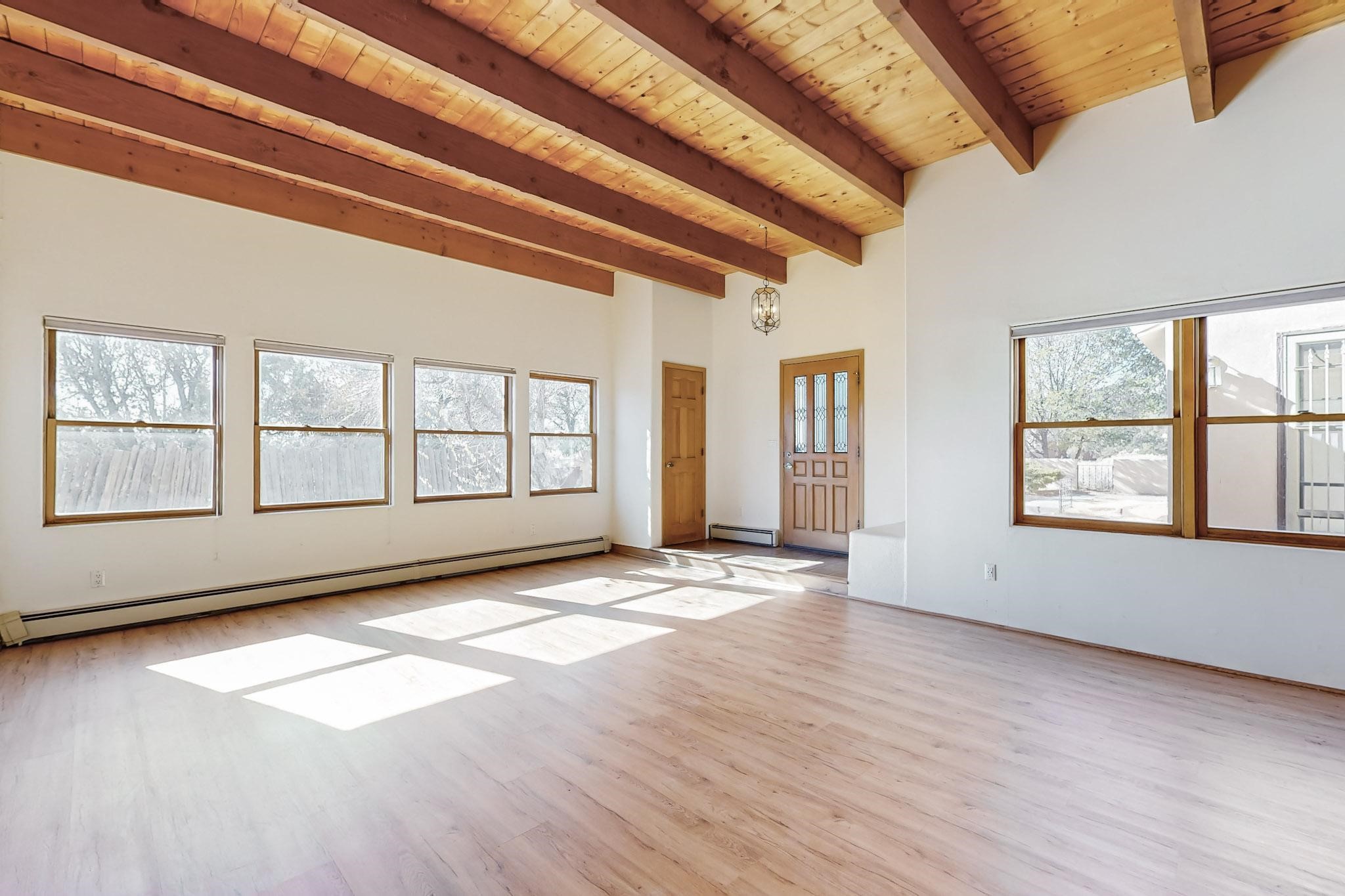 217 Camino De La Sierra, Santa Fe, New Mexico image 3