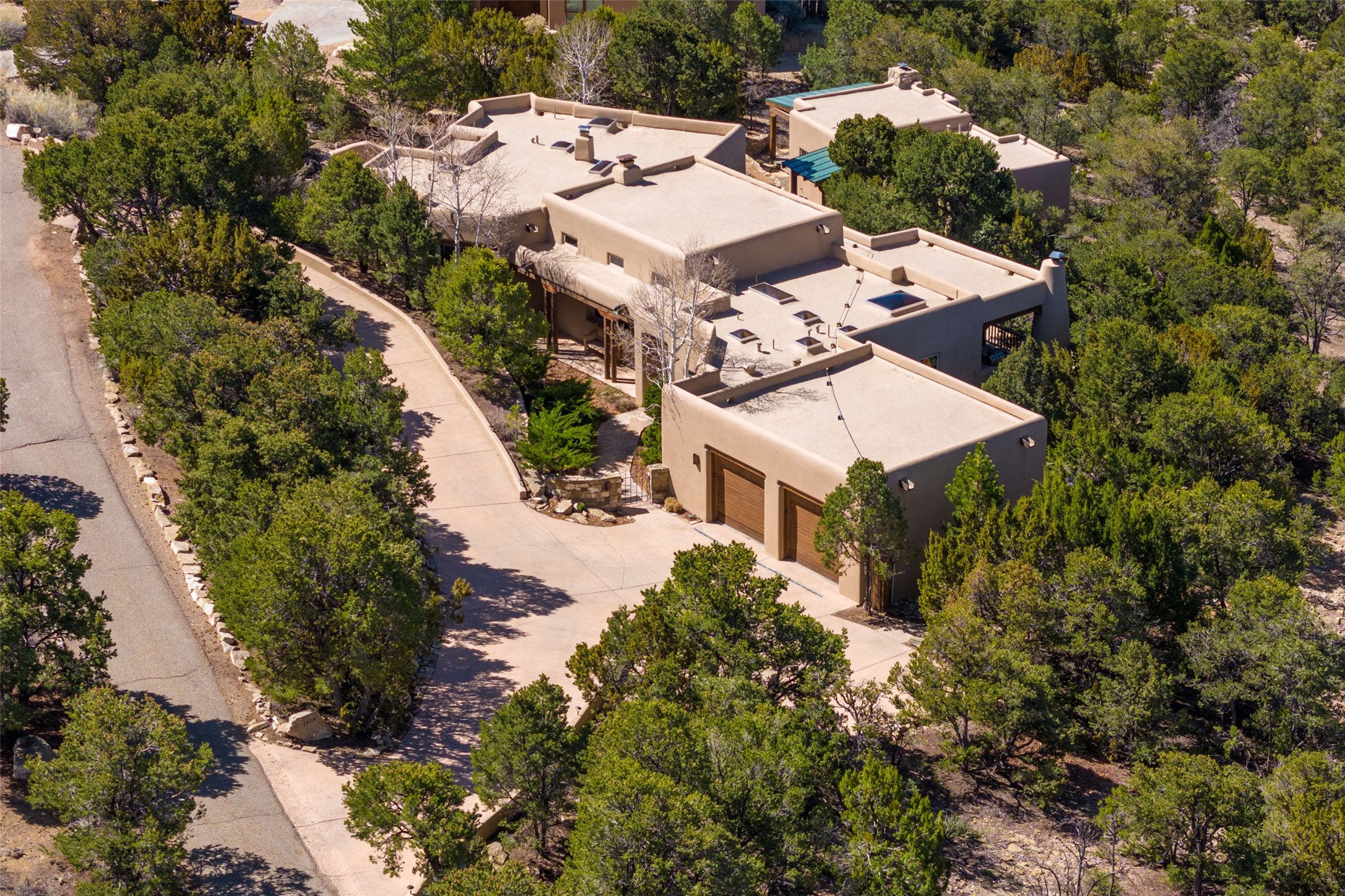 2034 Senda De Andres, Santa Fe, New Mexico image 43