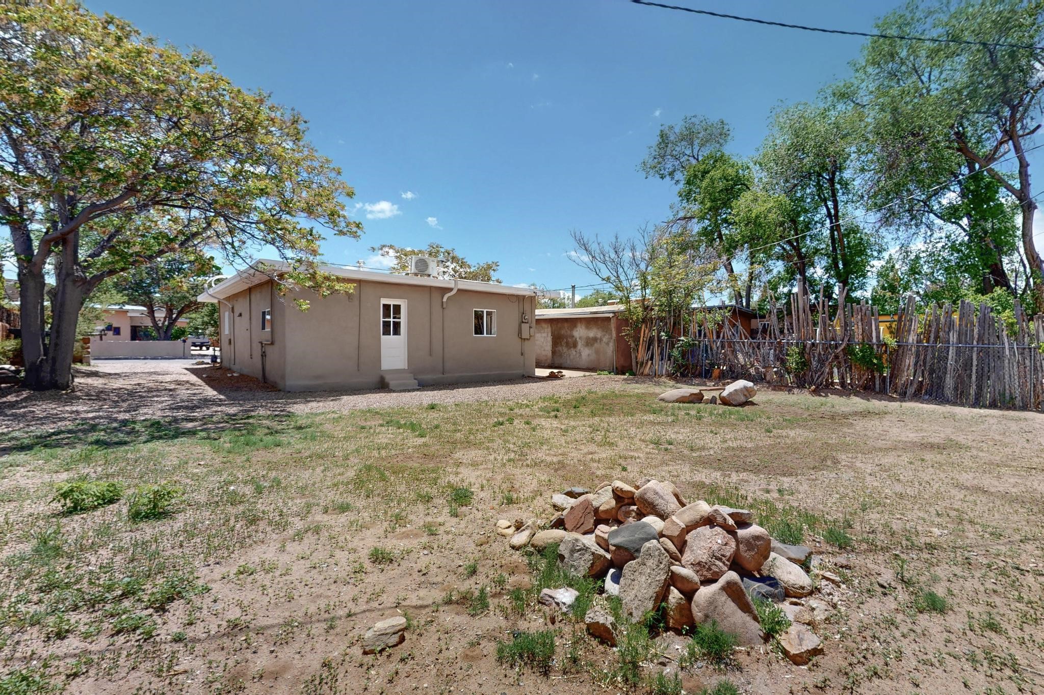 234 Fiesta St, Santa Fe, New Mexico image 24