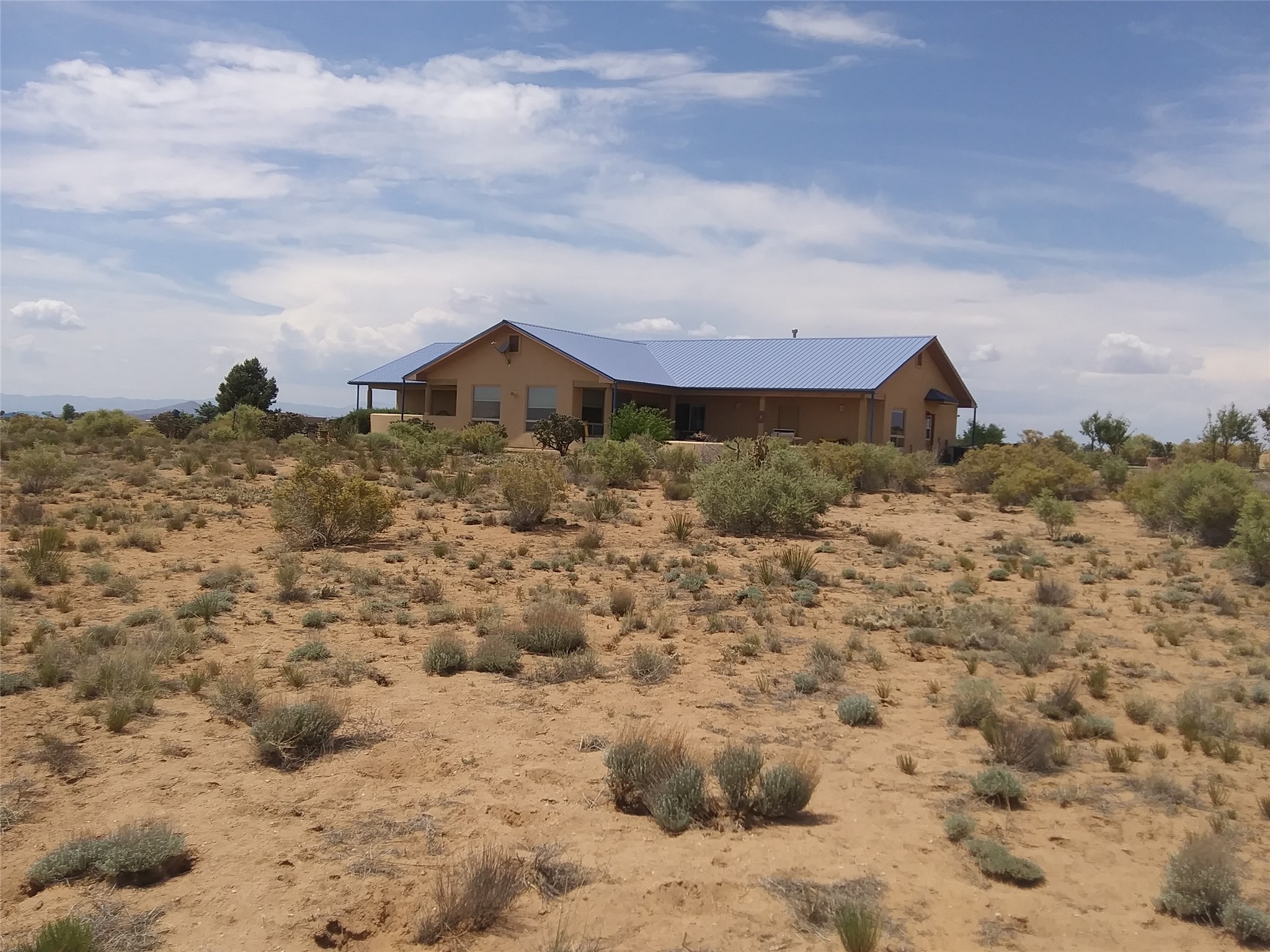 136 Calle Galisteo, Santa Fe, New Mexico image 5