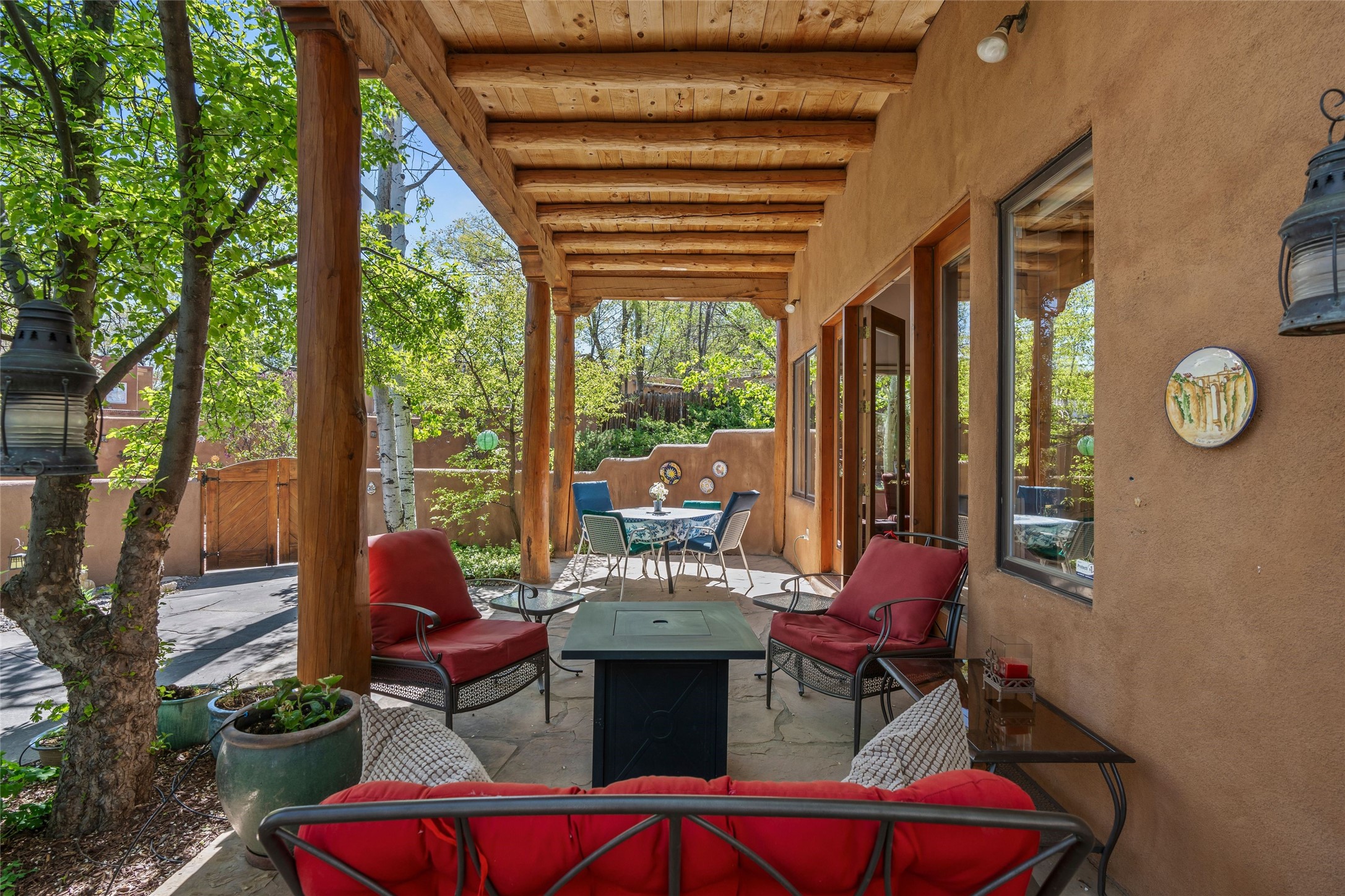 103 1/2 Victoria Street, Santa Fe, New Mexico image 28