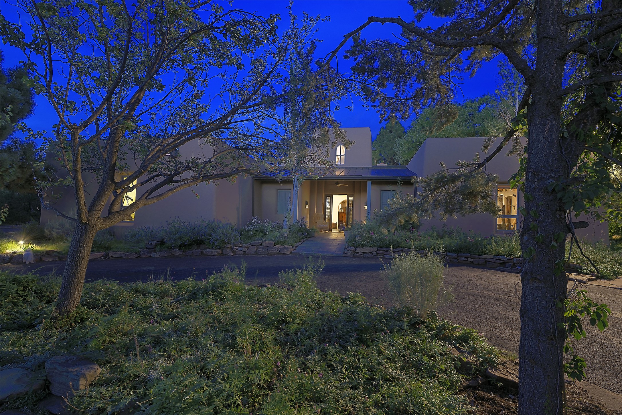 1021 Old Santa Fe Trail Trl, Santa Fe, New Mexico image 30