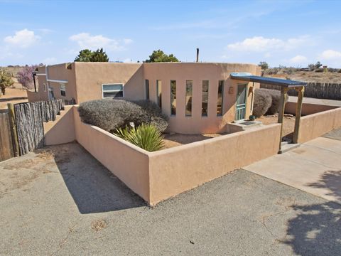 Tiny photo for 35 Vista Alondra, Santa Fe, NM 87508 (MLS # 202600855)