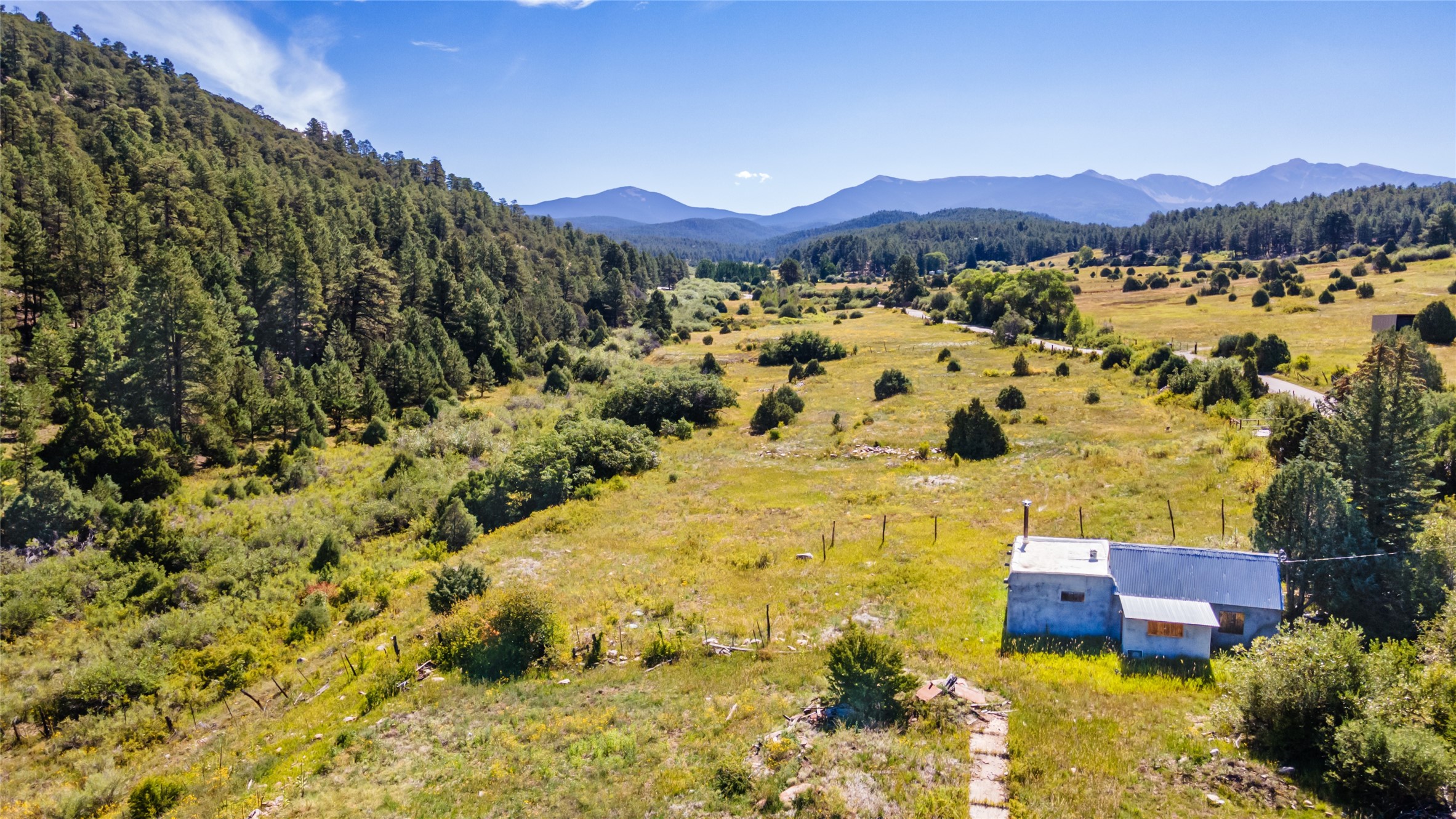 432 County Road 75, Truchas, New Mexico image 2