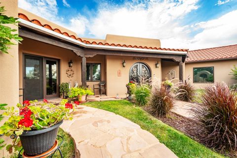 Photo of 171 San Marcos Loop Loop, Santa Fe, NM 87508 (MLS # 202601838)