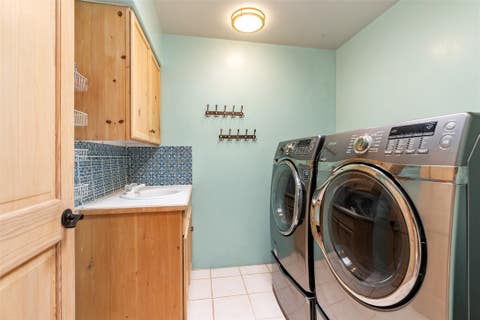 Tiny photo for 1 Domingo Place, Santa Fe, NM 87508 (MLS # 202603081)