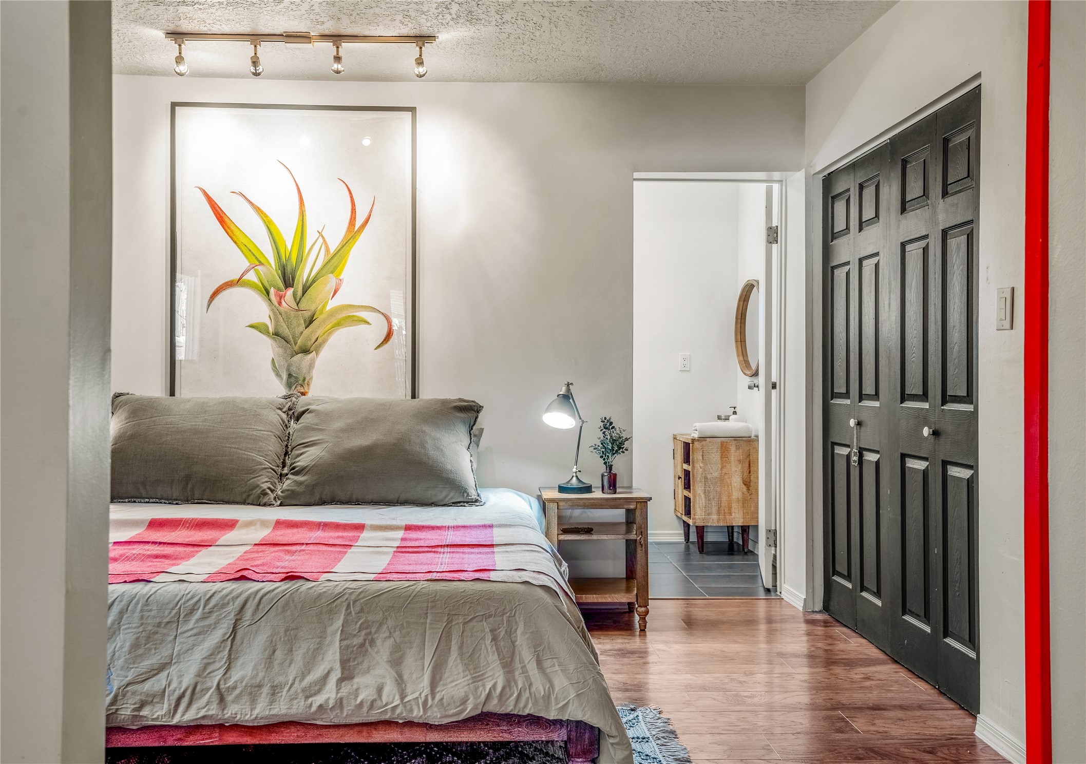908 Rio Vista Street, Santa Fe, New Mexico image 12
