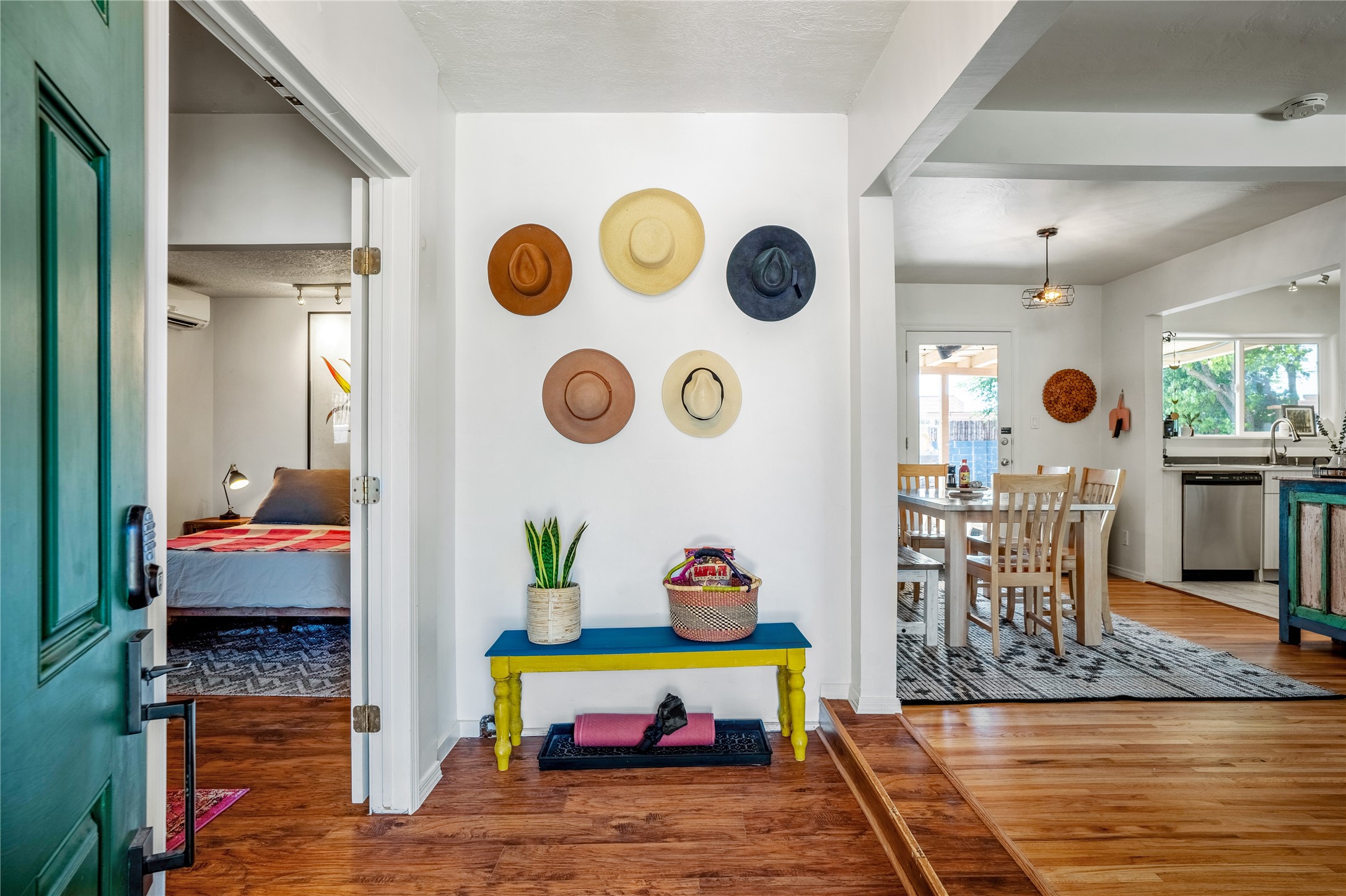 908 Rio Vista Street, Santa Fe, New Mexico image 10