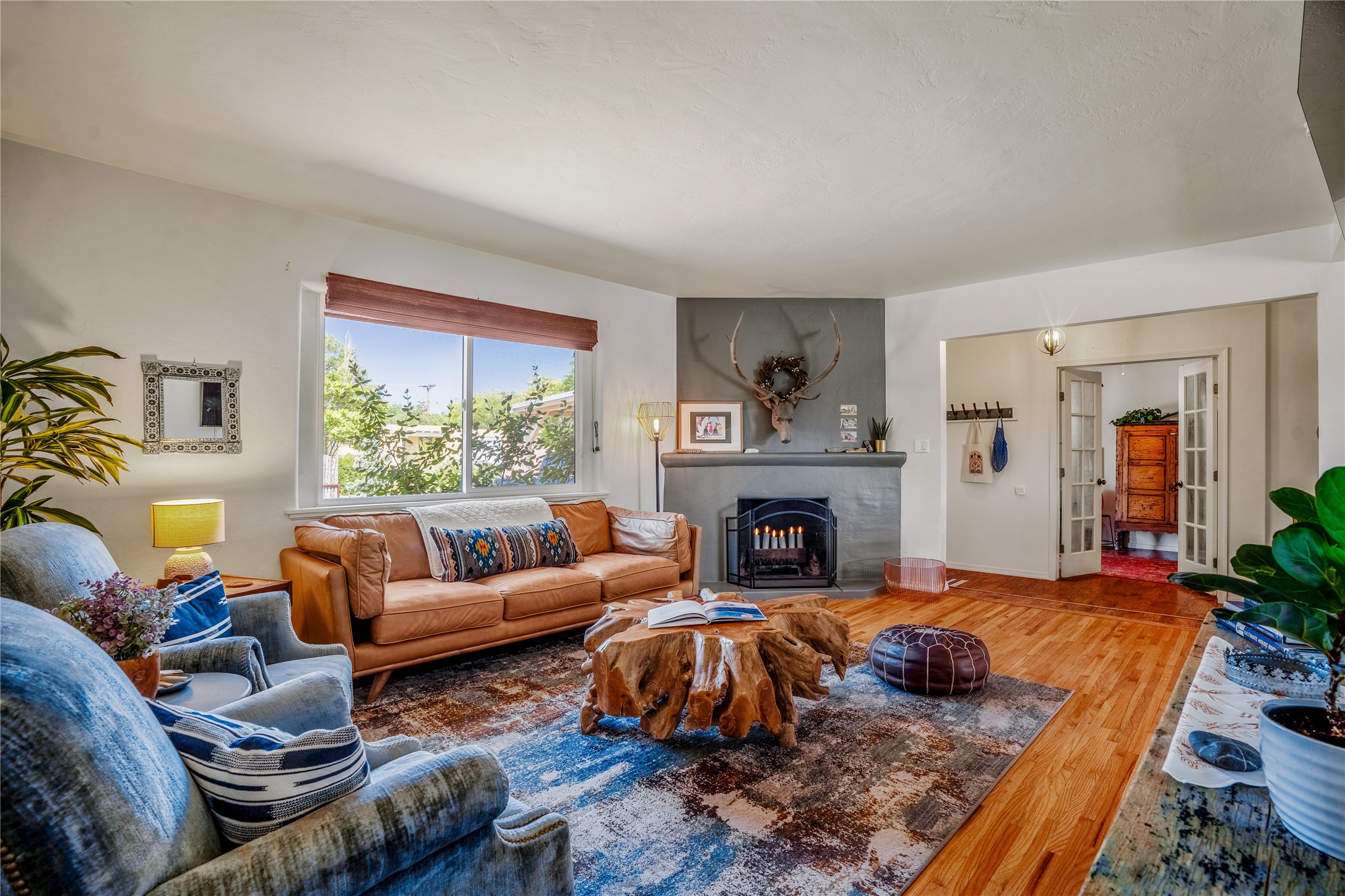 908 Rio Vista Street, Santa Fe, New Mexico image 1
