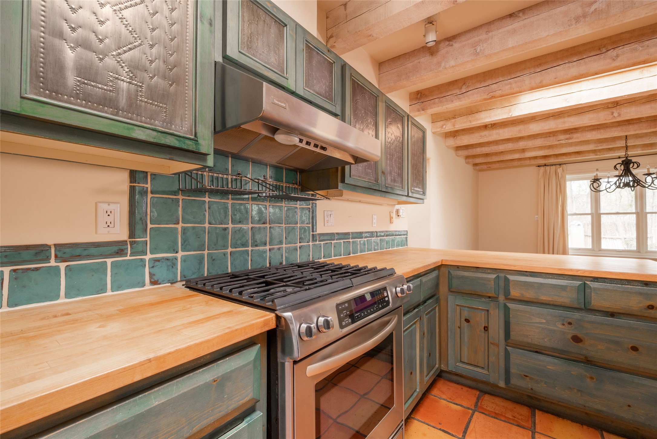 821 Chamisal Road, Los Ranchos, New Mexico image 9
