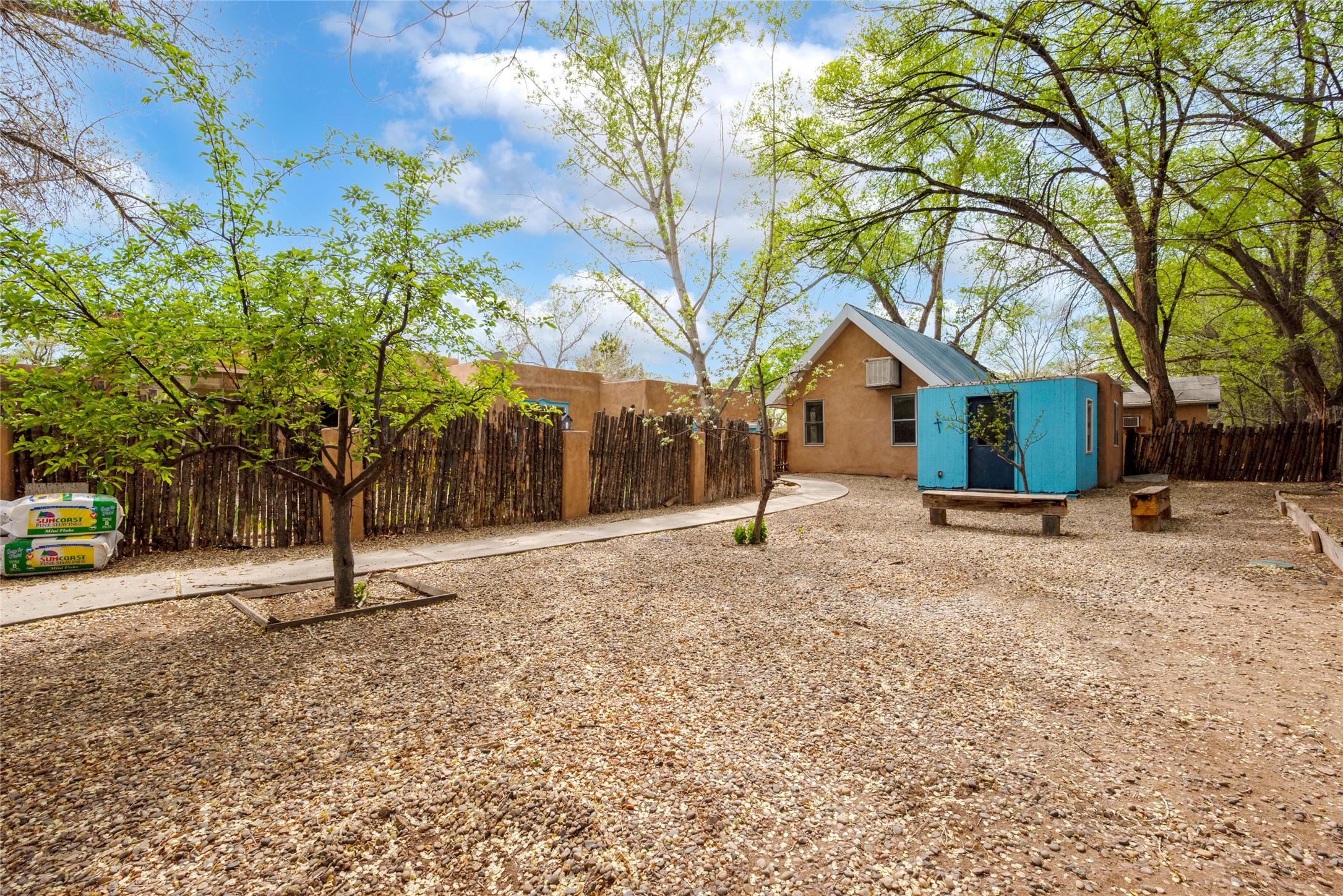 821 Chamisal Road, Los Ranchos, New Mexico image 29