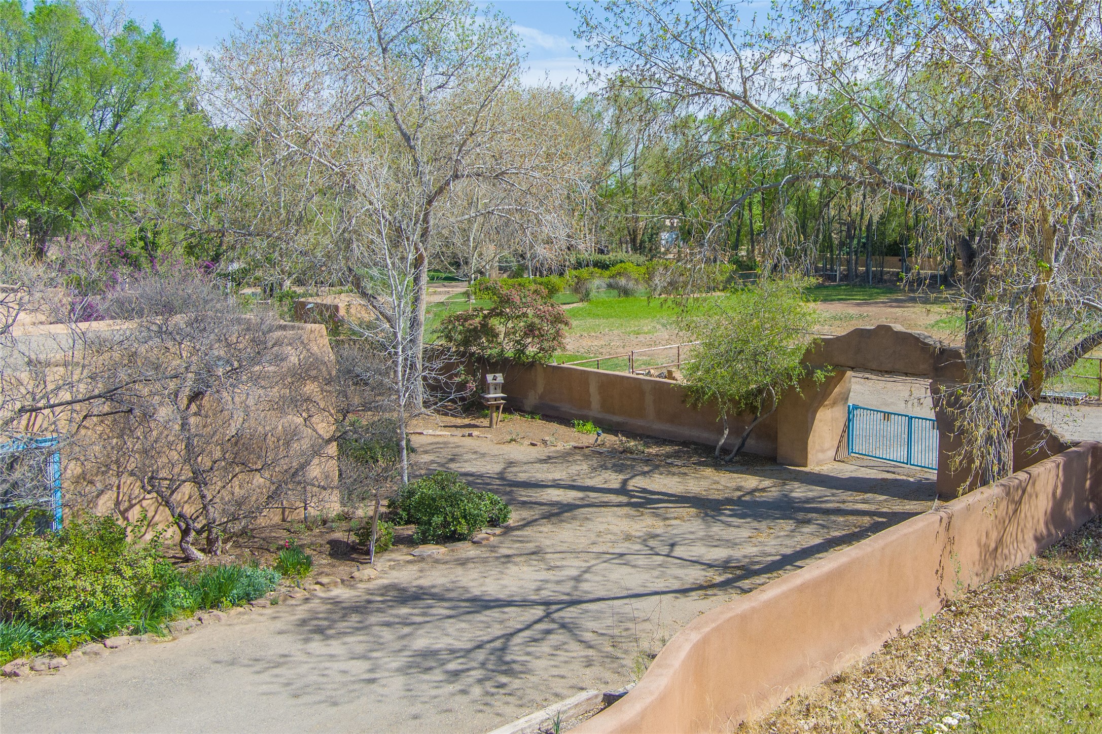821 Chamisal Road, Los Ranchos, New Mexico image 49