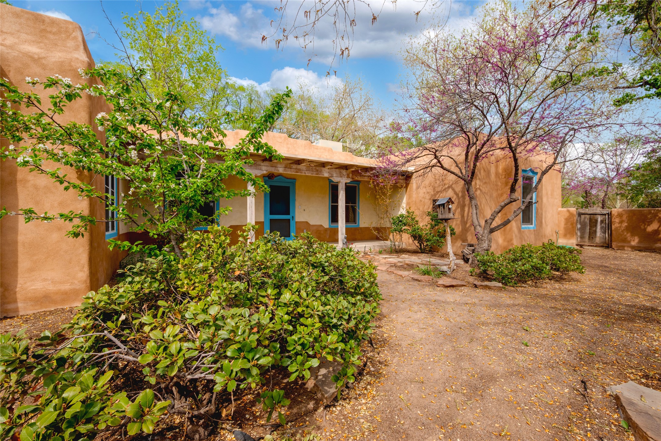 821 Chamisal Road, Los Ranchos, New Mexico image 3
