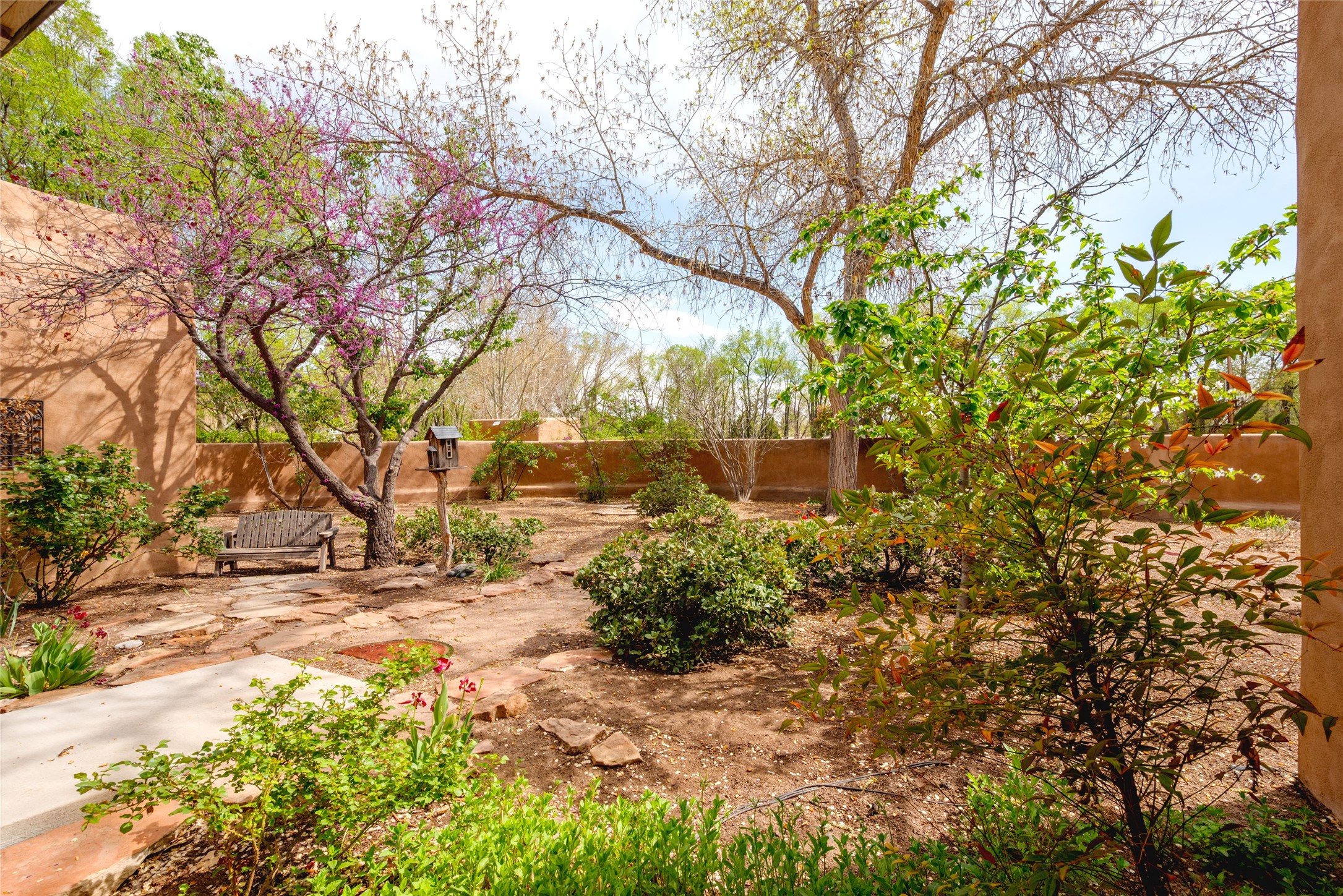 821 Chamisal Road, Los Ranchos, New Mexico image 36