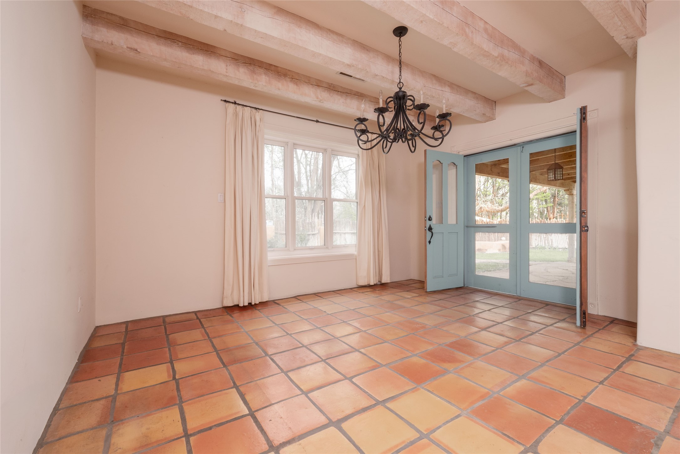821 Chamisal Road, Los Ranchos, New Mexico image 10