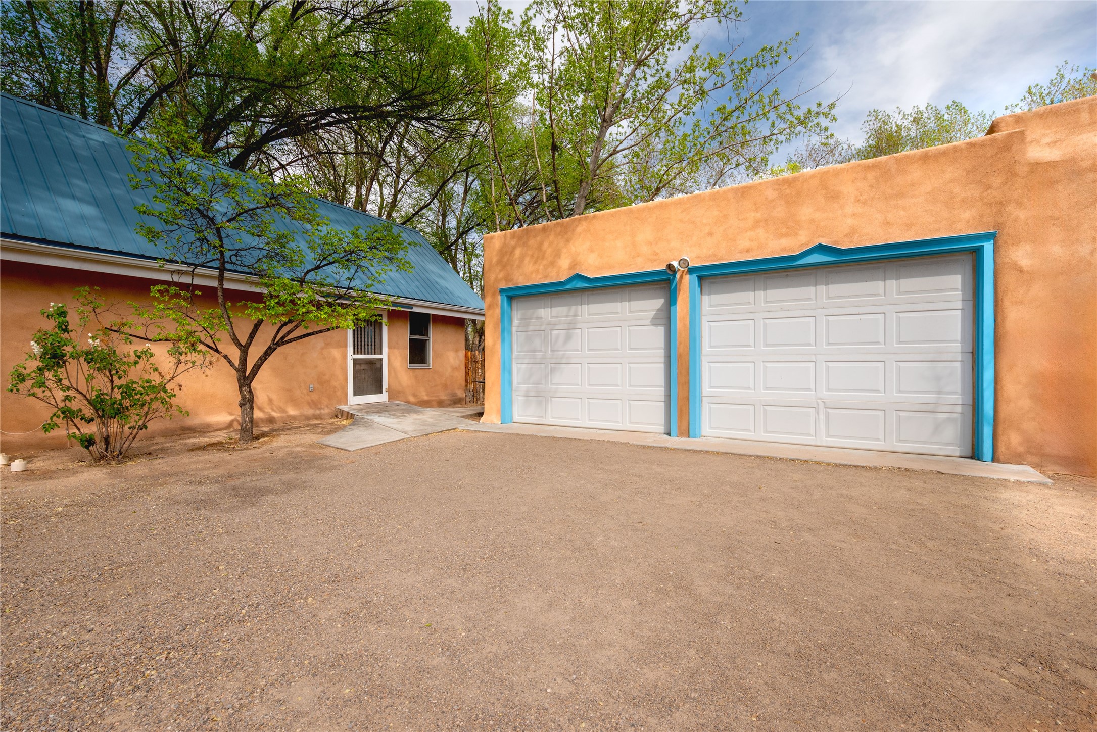 821 Chamisal Road, Los Ranchos, New Mexico image 32