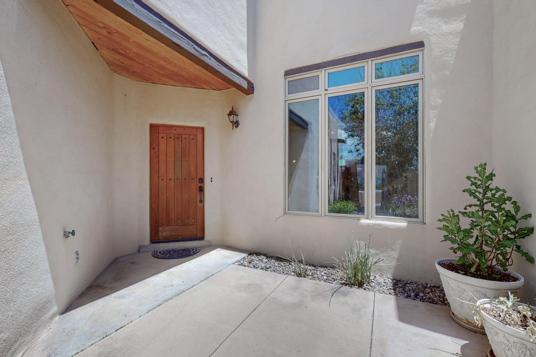 3260 La Paz Ln, Santa Fe, New Mexico image 2