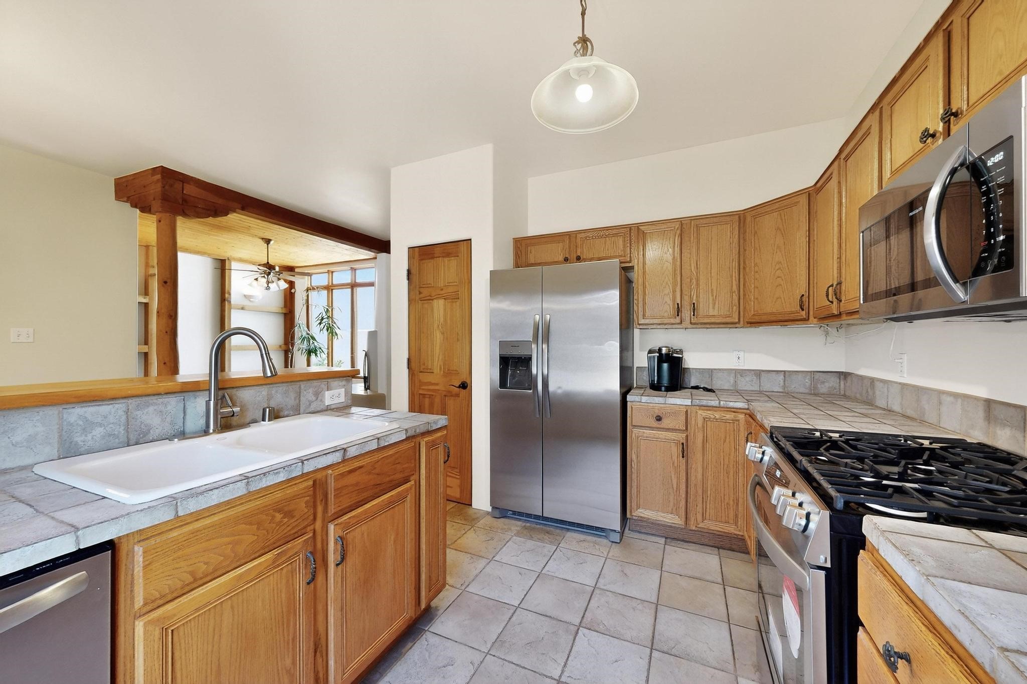 3260 La Paz Ln, Santa Fe, New Mexico image 4