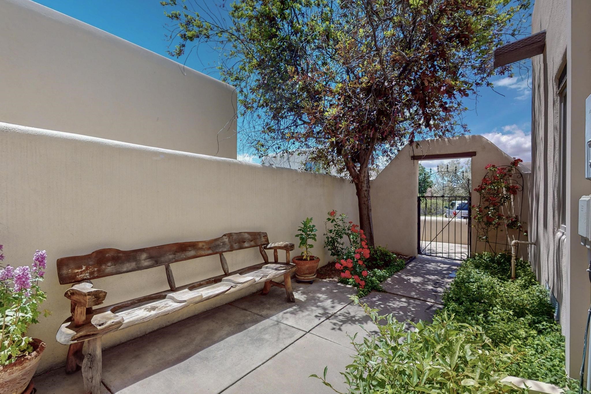 3260 La Paz Ln, Santa Fe, New Mexico image 3