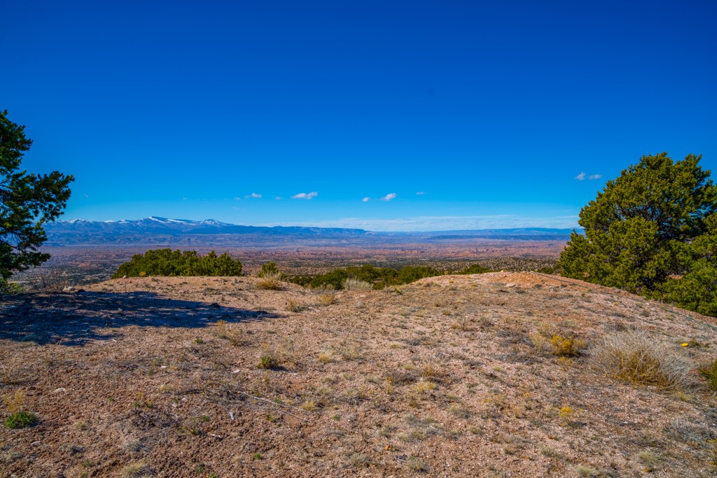 53 Acres Canon Escondido, Chimayo, New Mexico image 34