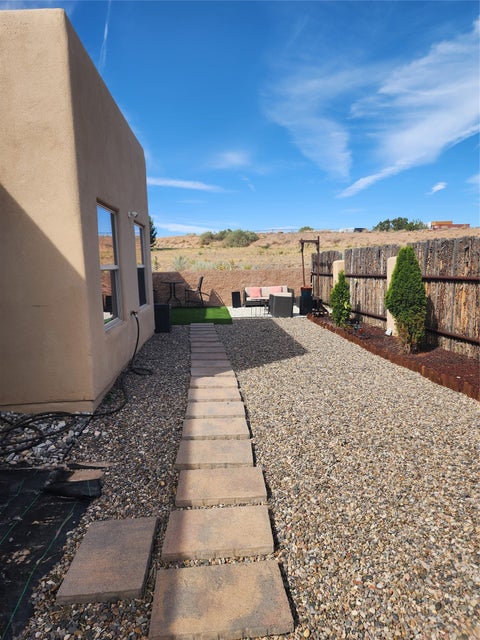 Tiny photo for 3 Bosquecillo, Santa Fe, NM 87508 (MLS # 202603696)