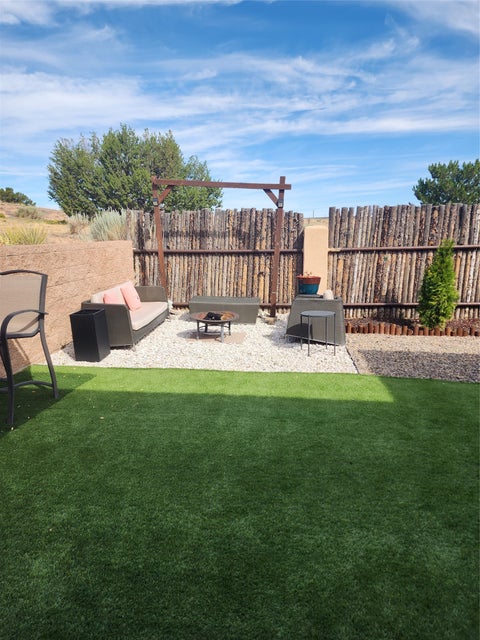 Tiny photo for 3 Bosquecillo, Santa Fe, NM 87508 (MLS # 202603696)