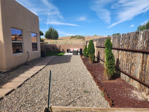 Tiny photo for 3 Bosquecillo, Santa Fe, NM 87508 (MLS # 202603696)