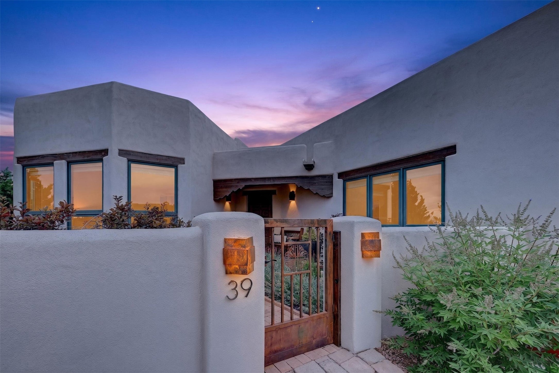 39 Centaurus Ranch - Photo 2