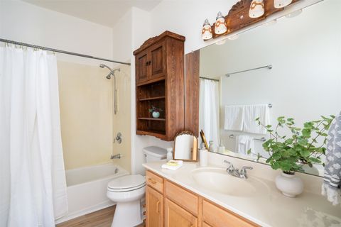 Tiny photo for 15 E Chili Line Road, Santa Fe, NM 87508 (MLS # 202505322)